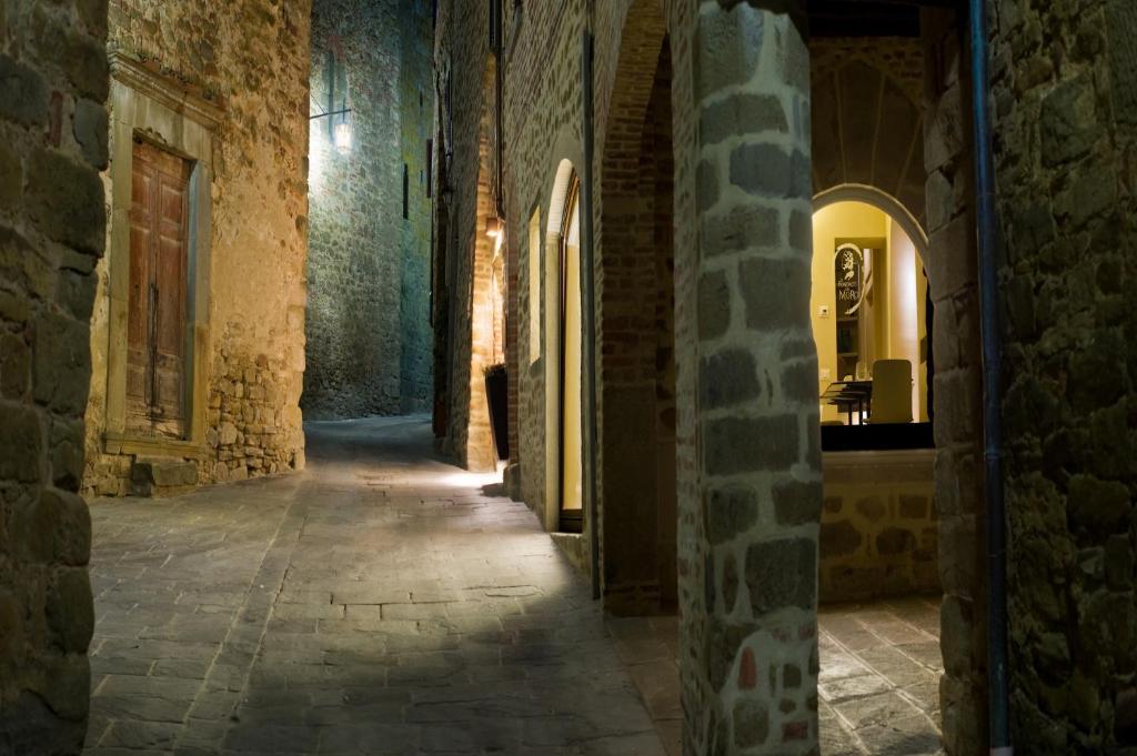 Fondaco Del Moro Acomodação com café da manhã Civitella in Val di Chiana Exterior foto